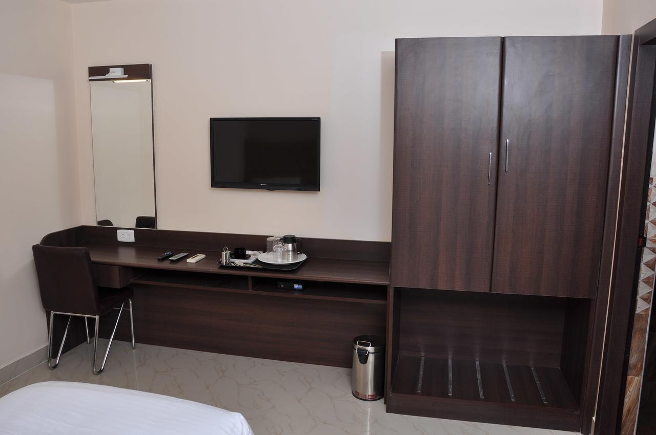 Almas Inn Hotels & Resorts Τσενάι Εξωτερικό φωτογραφία